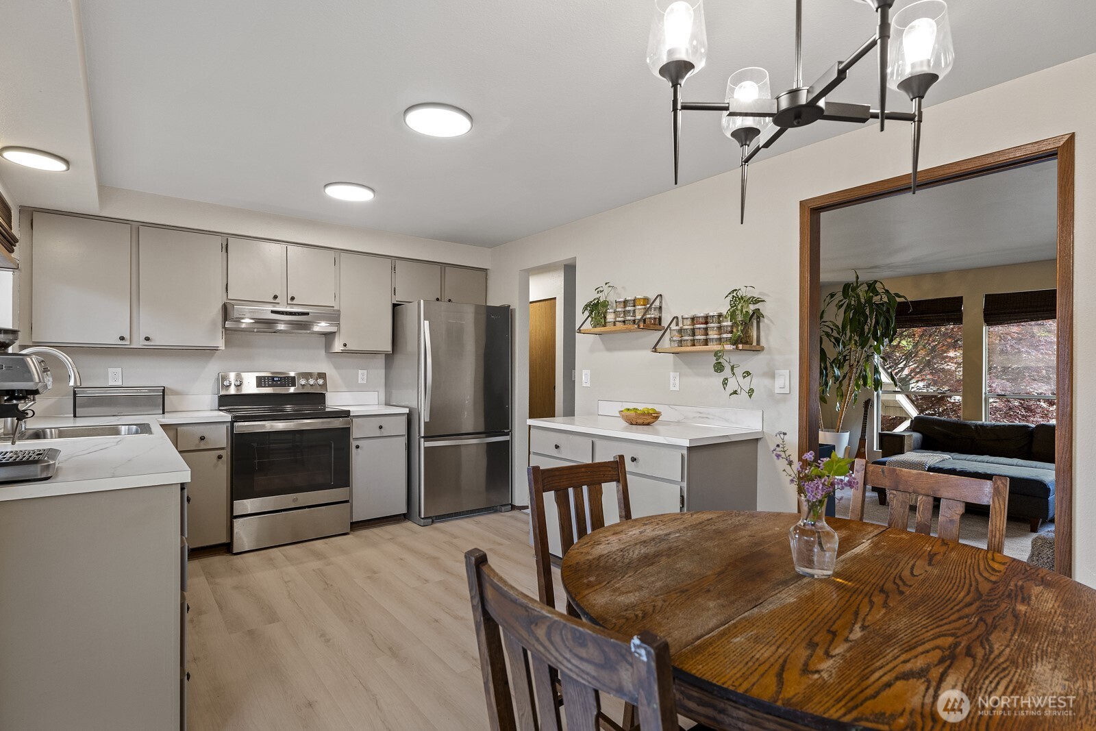 15607 129th Place Property Photo 9