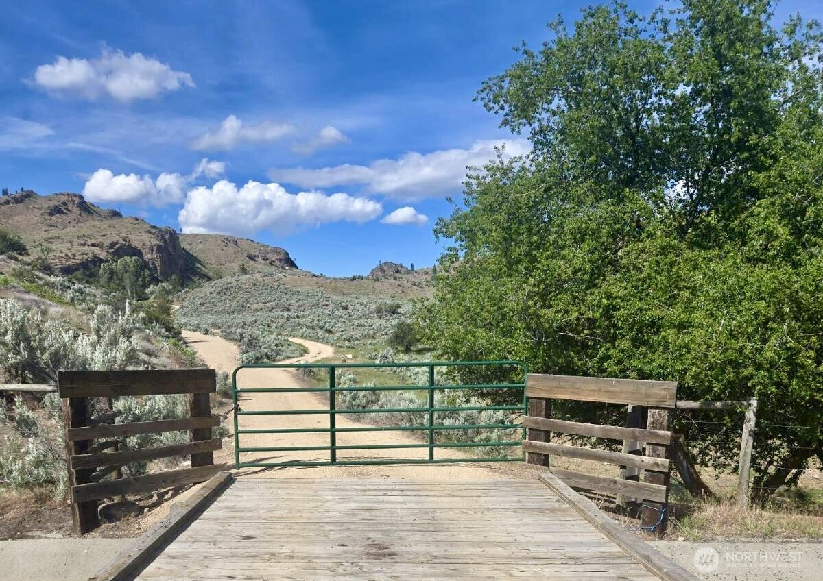 0 Xy Salmon Creek Road Property Photo 1