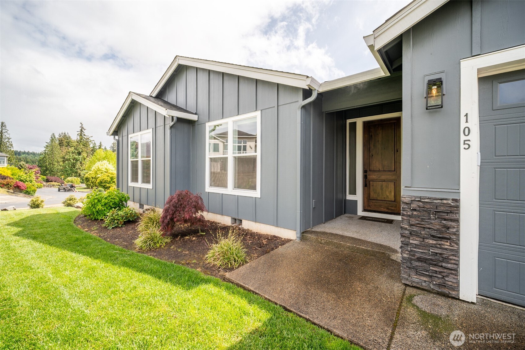 105 Eli Avery Avenue Property Photo 3