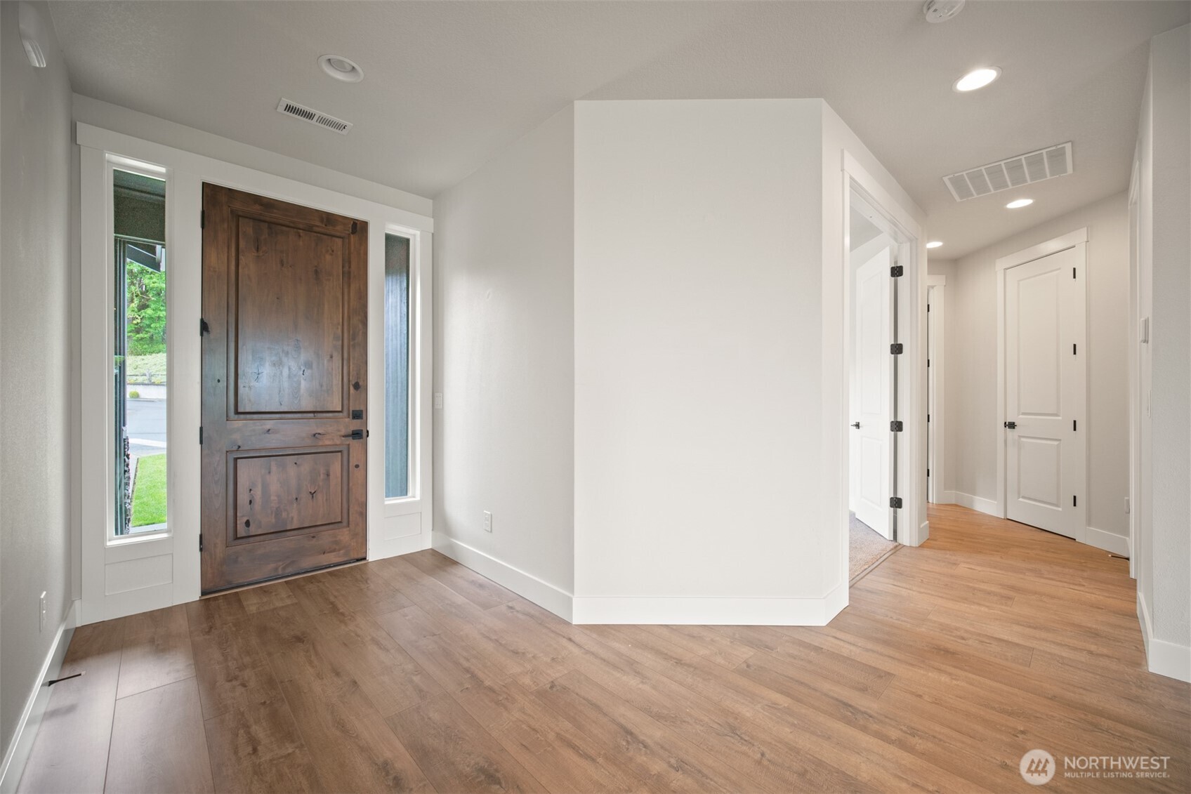 105 Eli Avery Avenue Property Photo 4