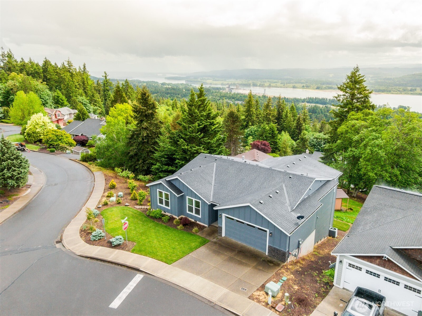 105 Eli Avery Avenue Property Photo 33