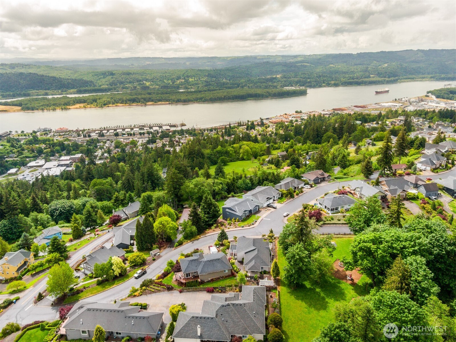 105 Eli Avery Avenue Property Photo 36