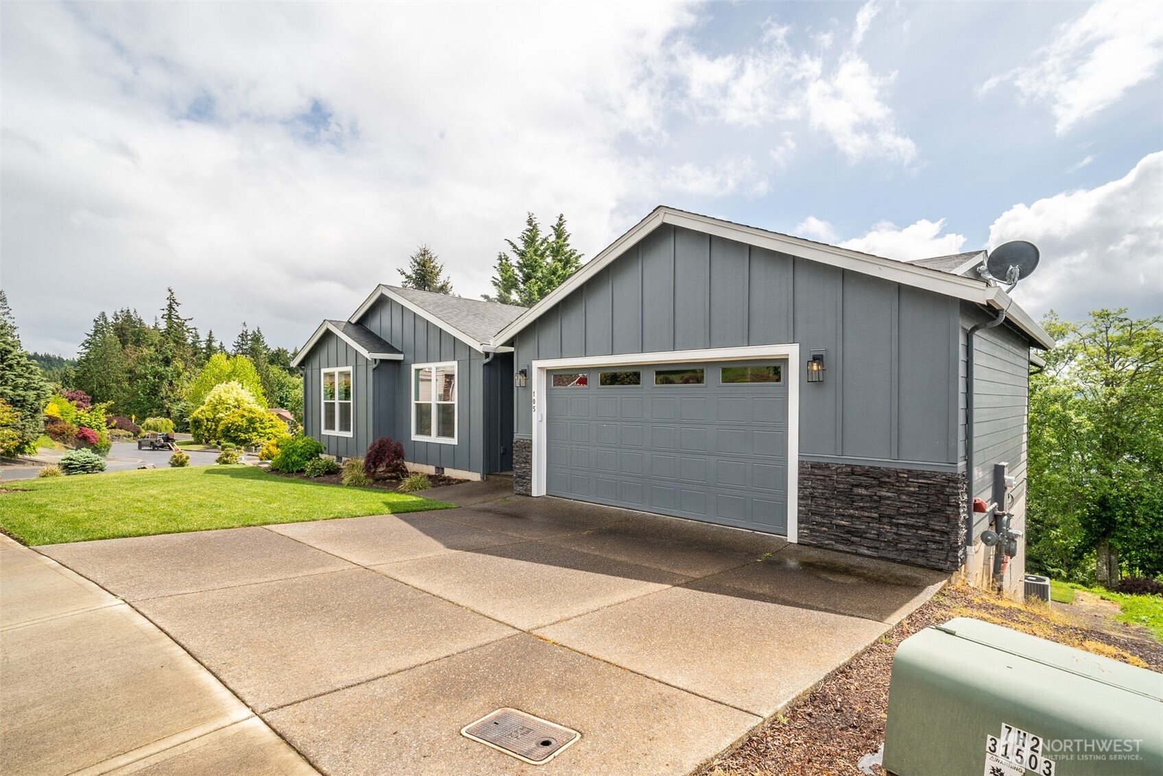 105 Eli Avery Avenue Property Photo 37