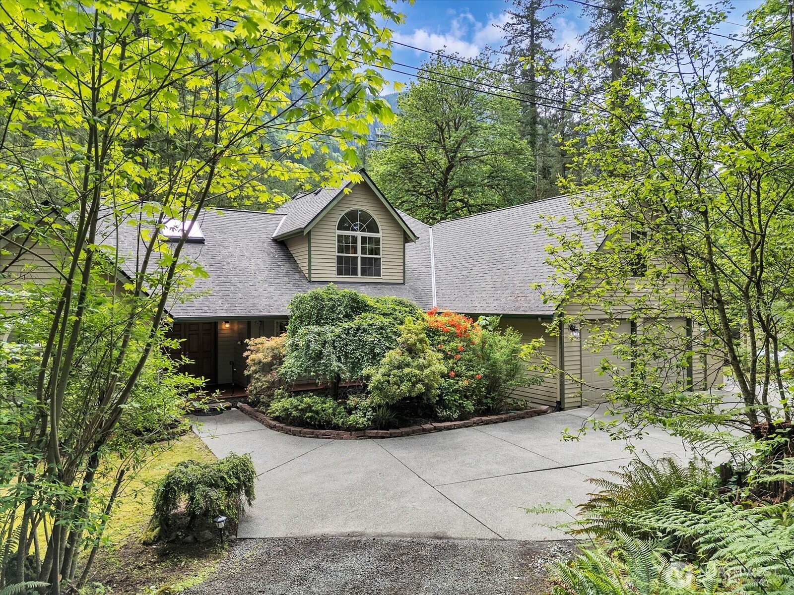 44611 Se 72nd Street Property Photo 2