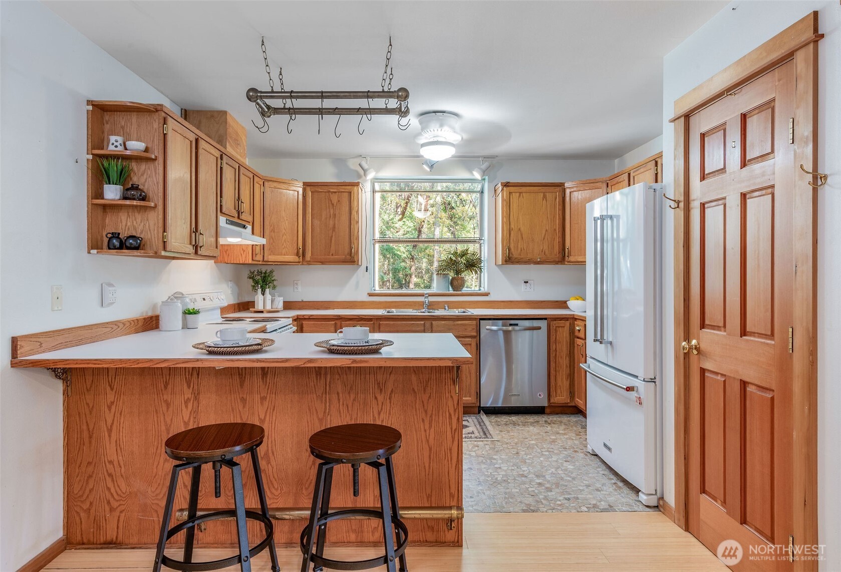 748 55th Street Property Photo 8