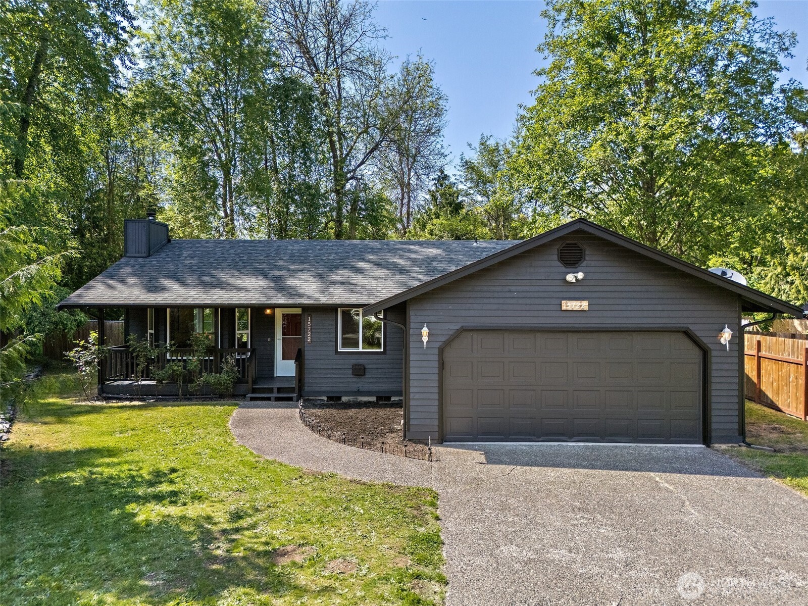 15722 90th Avenue Property Photo 1