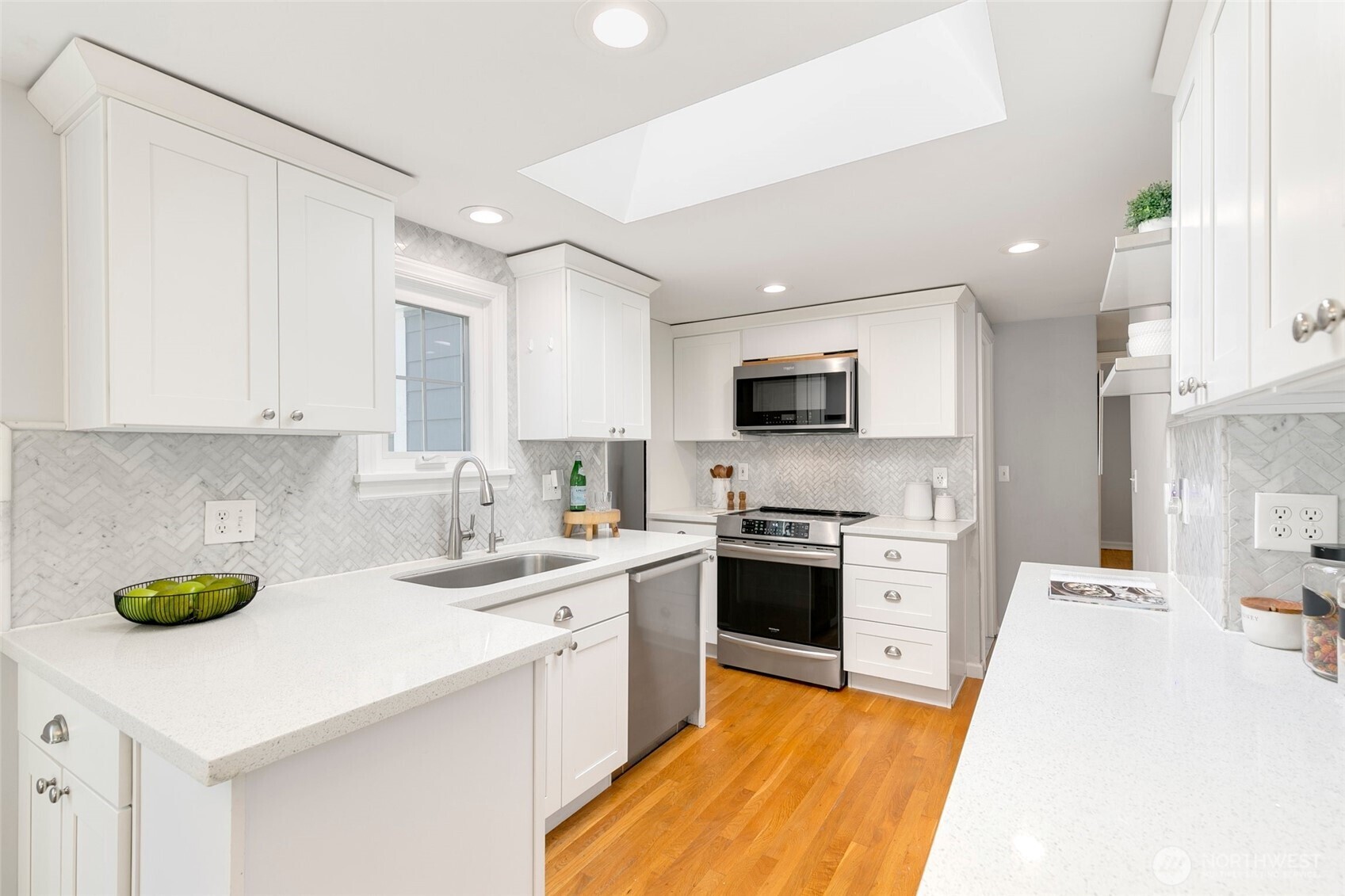 1703 Ne 91st Street Property Photo 7