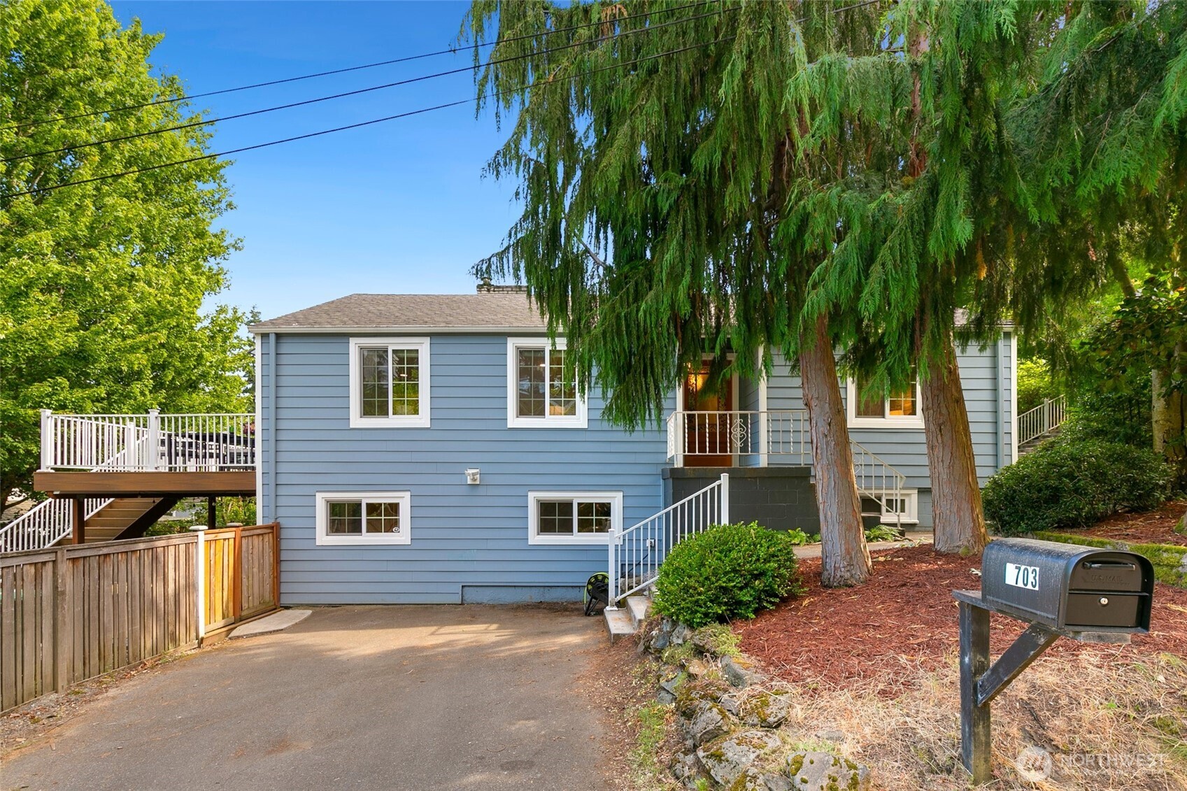 1703 Ne 91st Street Property Photo 32