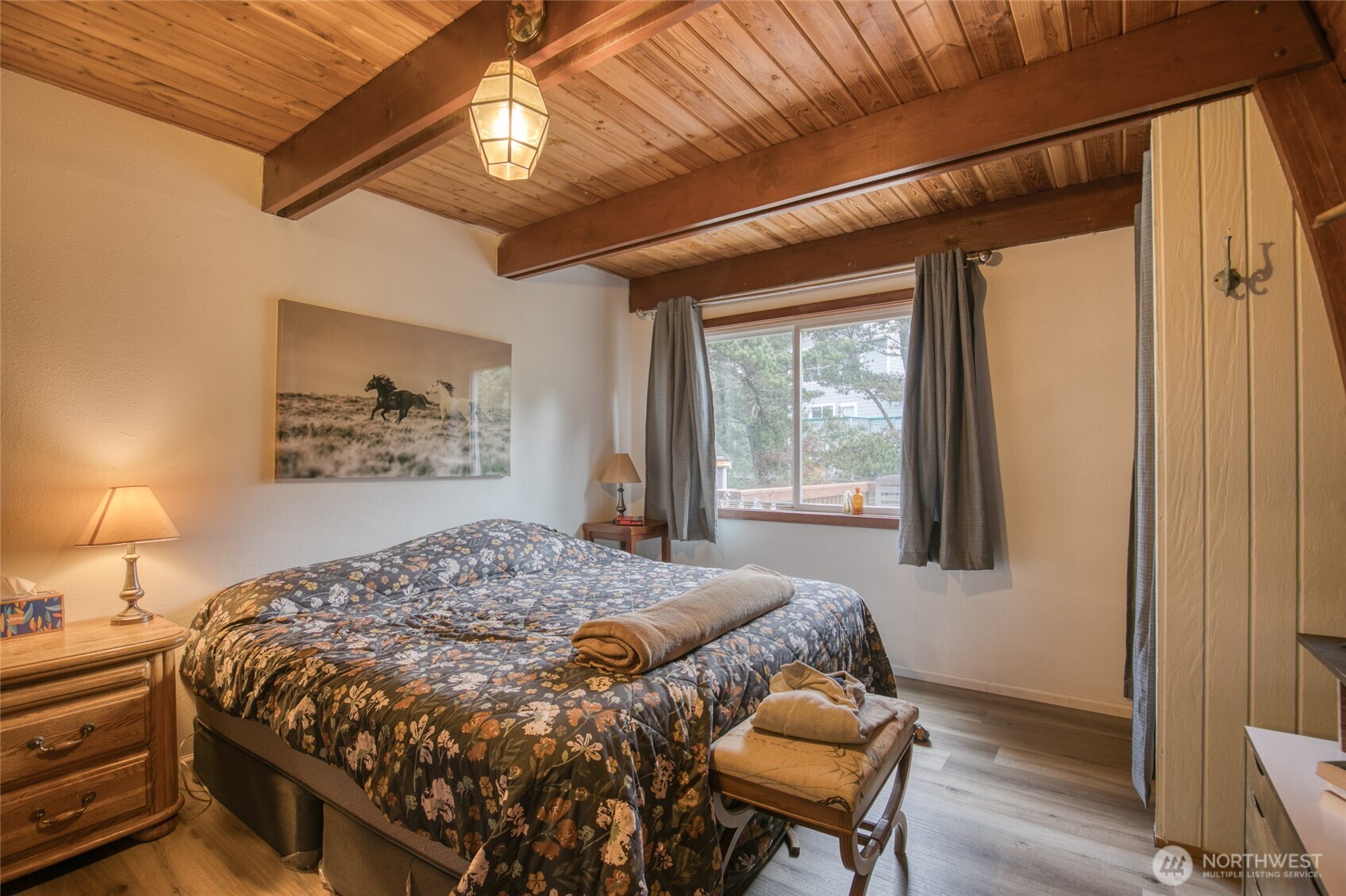 568 Cowlitz Court Property Photo 7