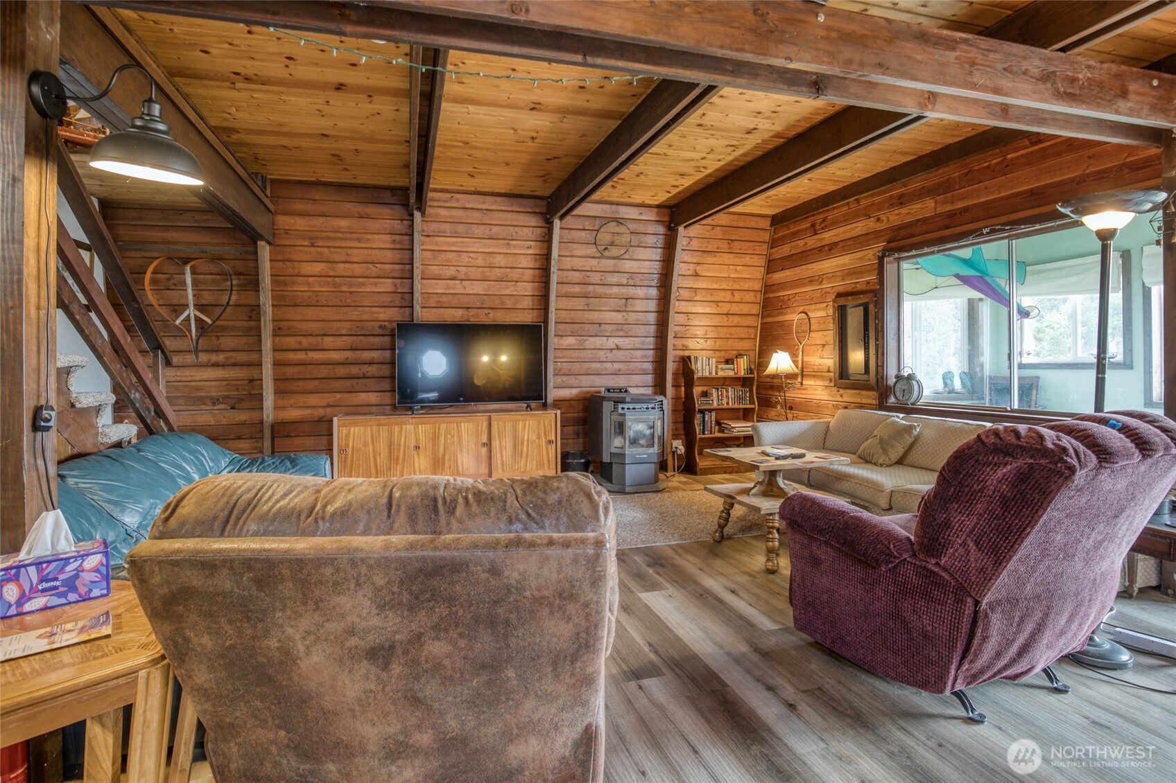 568 Cowlitz Court Property Photo 18