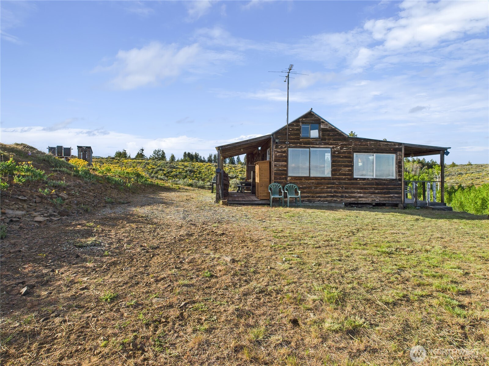 219 Chipmunk Trail Road Road Property Photo 1