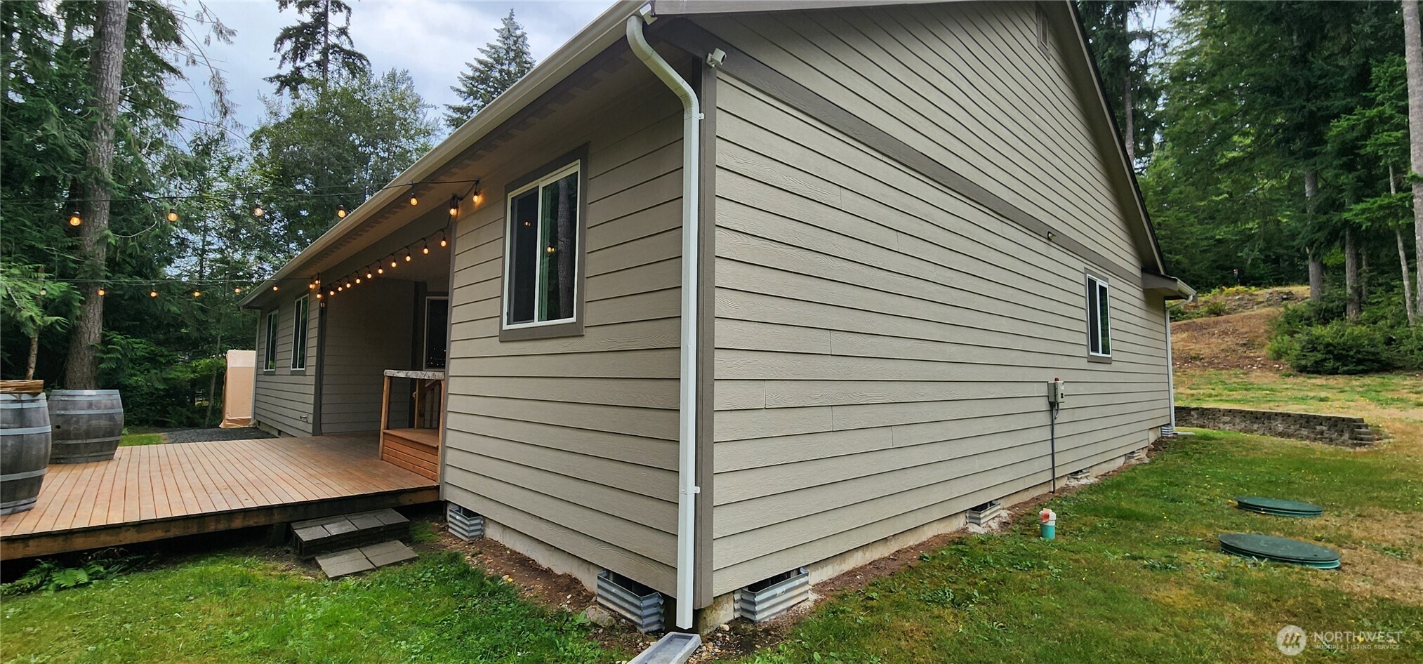 80 E Peebles Court Property Photo 3