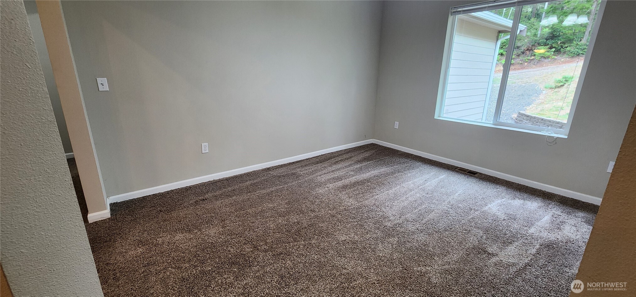 80 E Peebles Court Property Photo 23