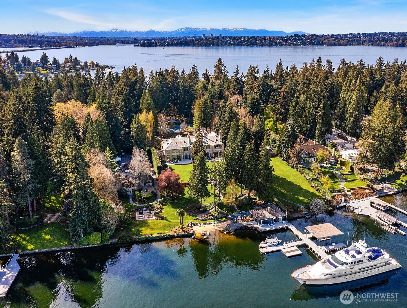2379817 Property Photo