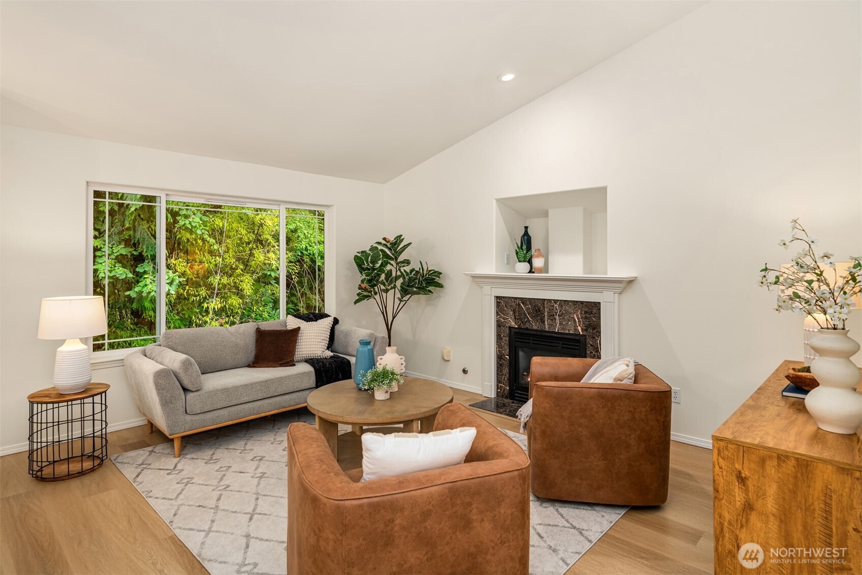 3816 Ne 110th Street Property Photo 4