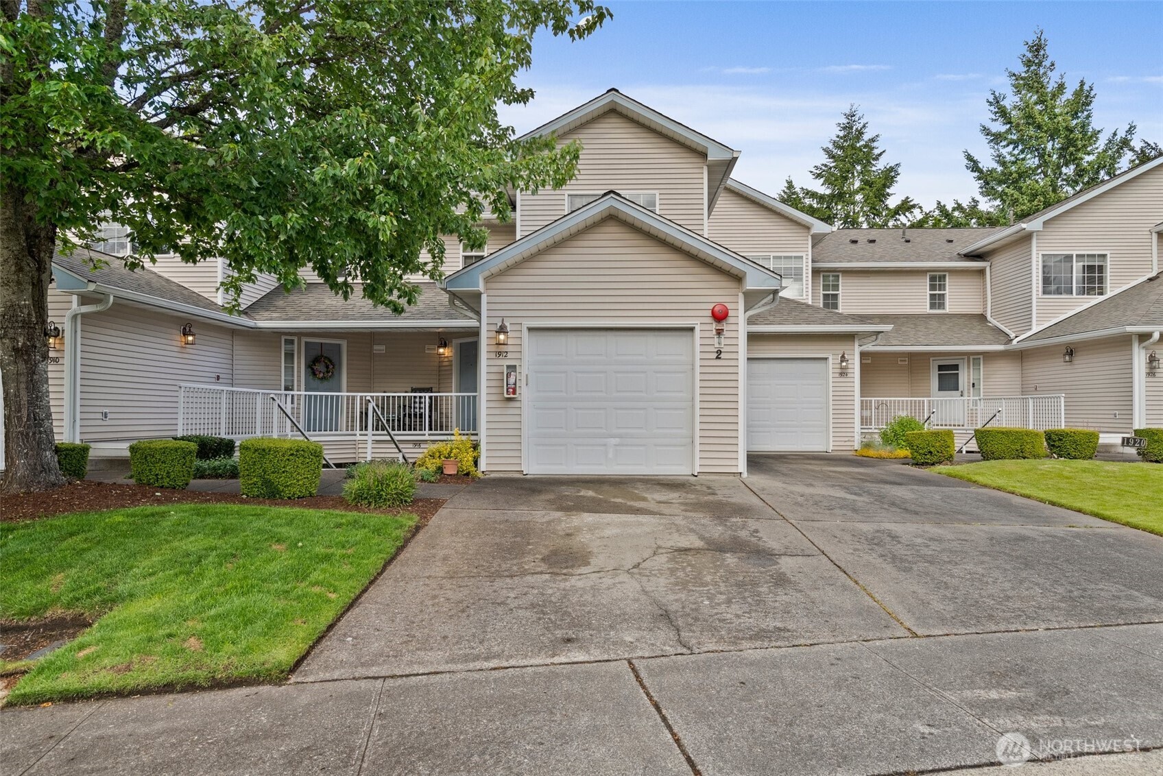 1912 S 368th Place Property Photo 1