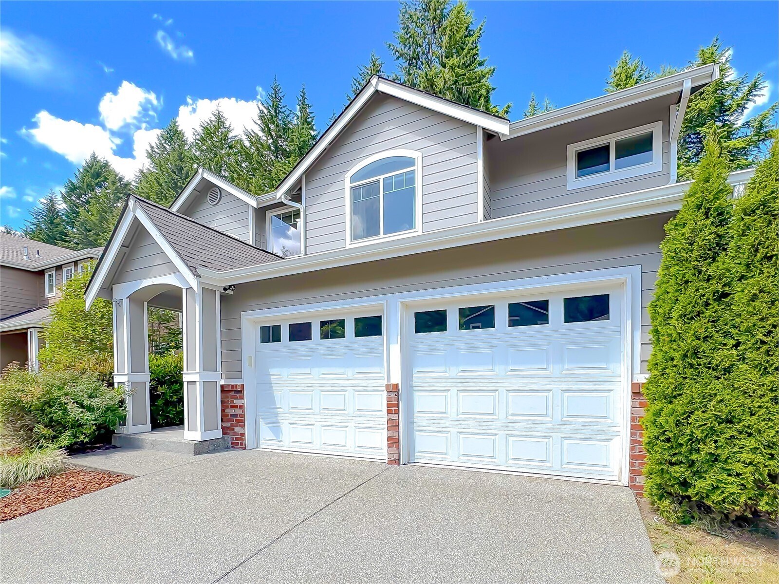 7638 Brianna Court Property Photo 1