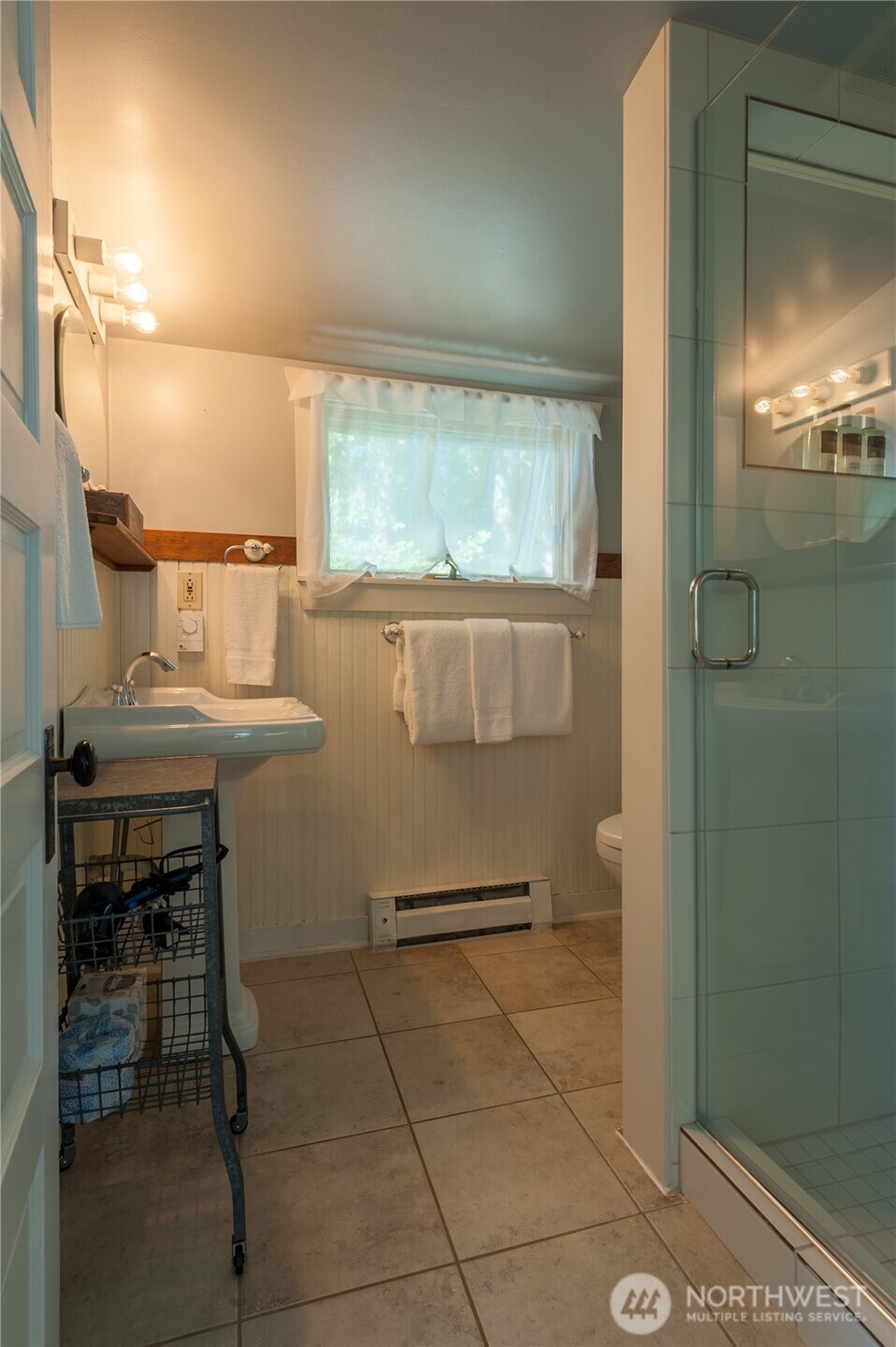 2579 W Shore Drive Property Photo 27