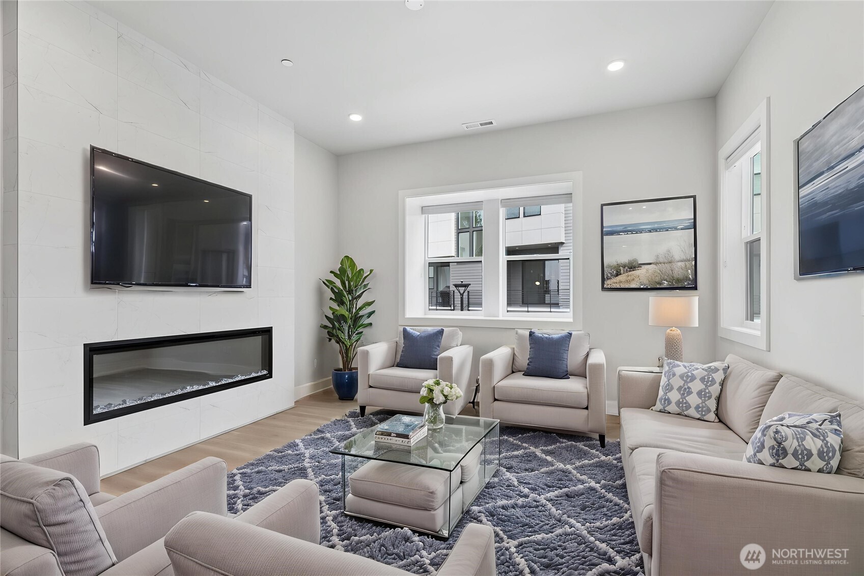18809 99th Place B Property Photo 10