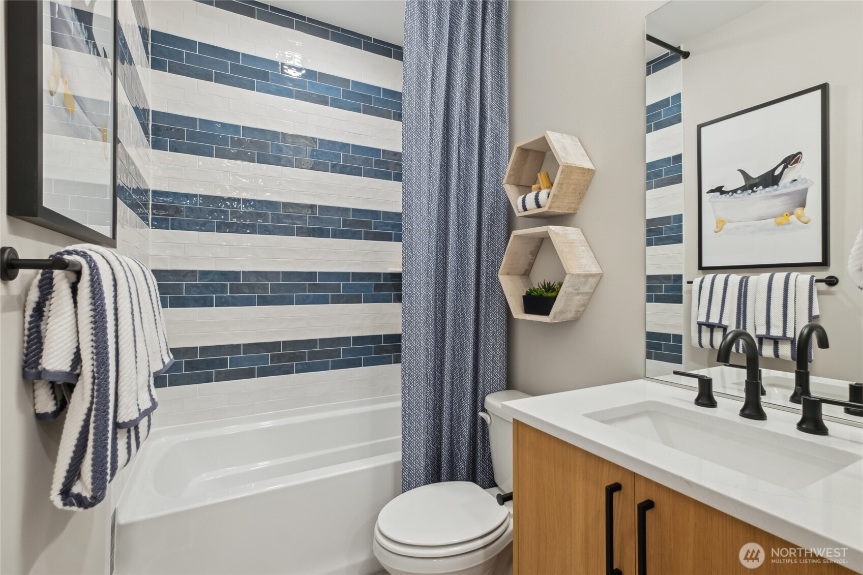 18809 99th Place B Property Photo 28