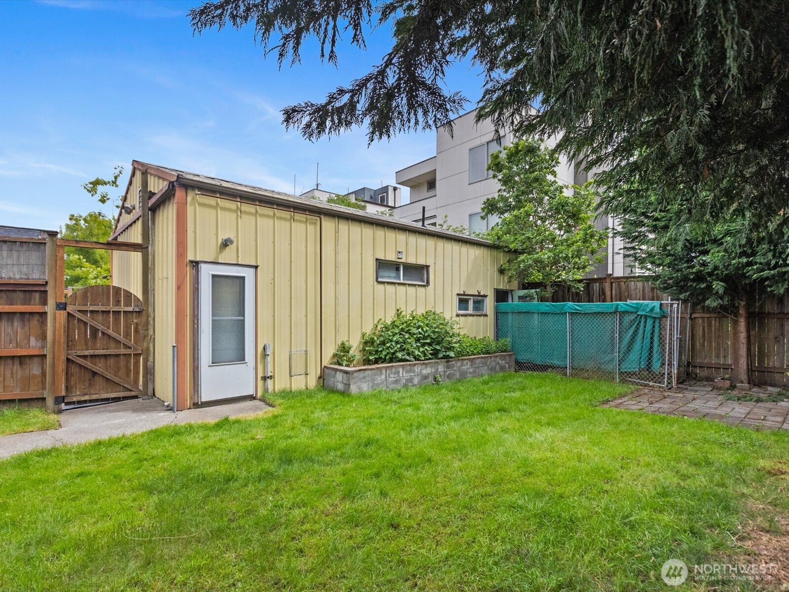 4116 25th Avenue Property Photo 16