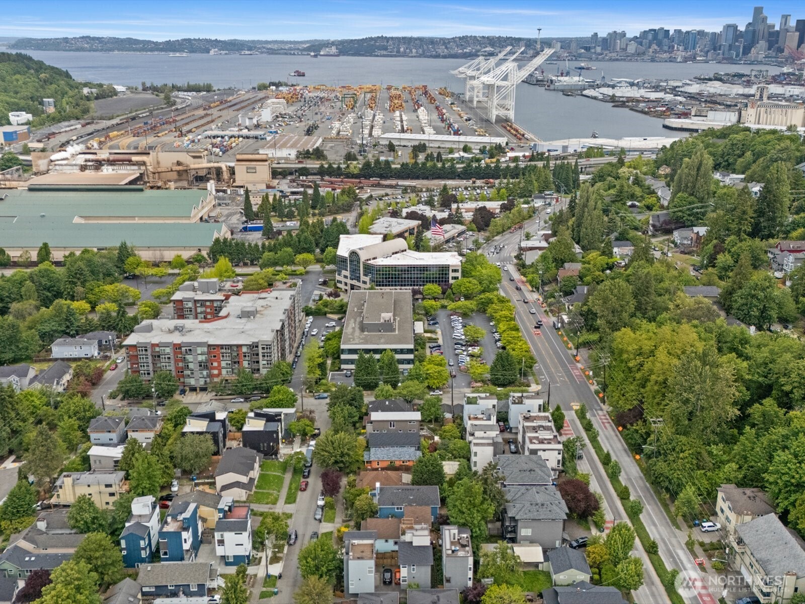 4116 25th Avenue Property Photo 28