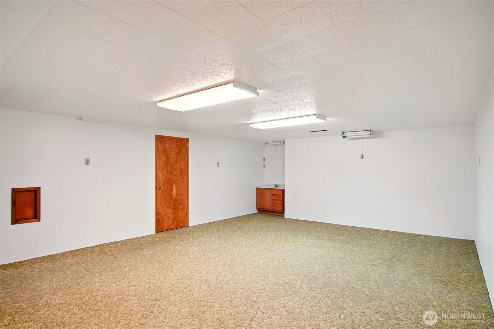 404 W 7th Avenue Property Photo 19