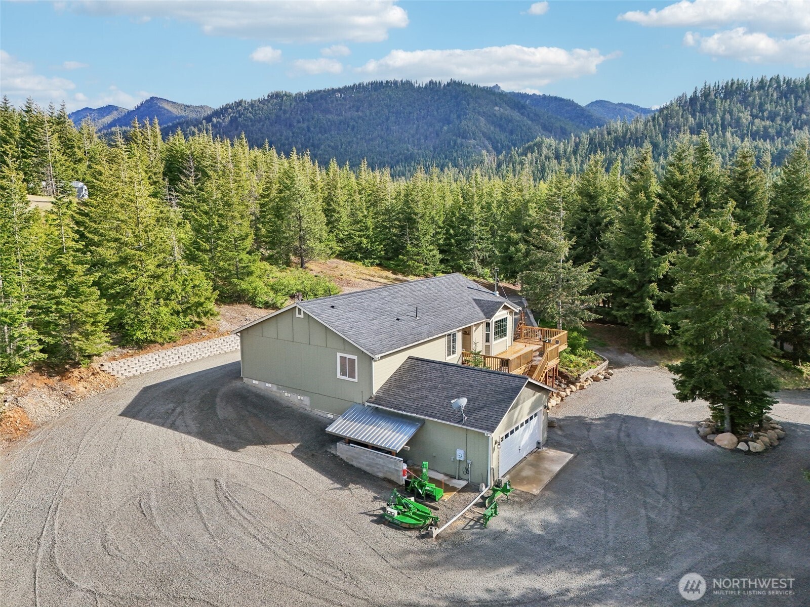822 Filbert Road Property Photo 1