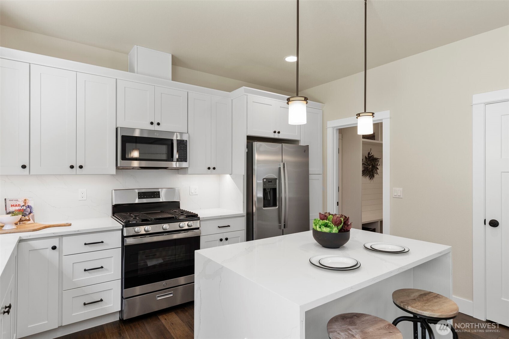 36671 Tamarack Drive Property Photo 4