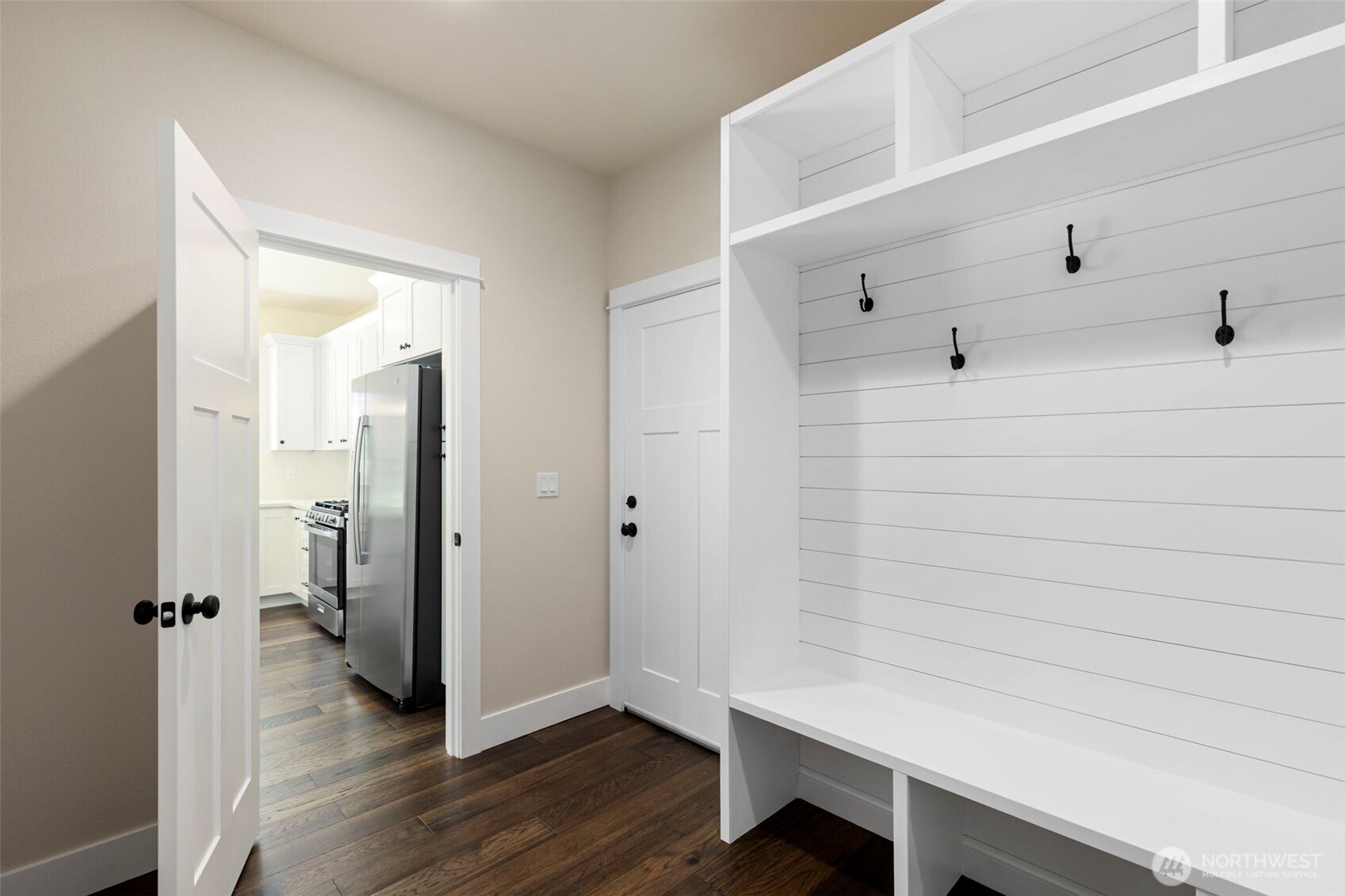 36671 Tamarack Drive Property Photo 8