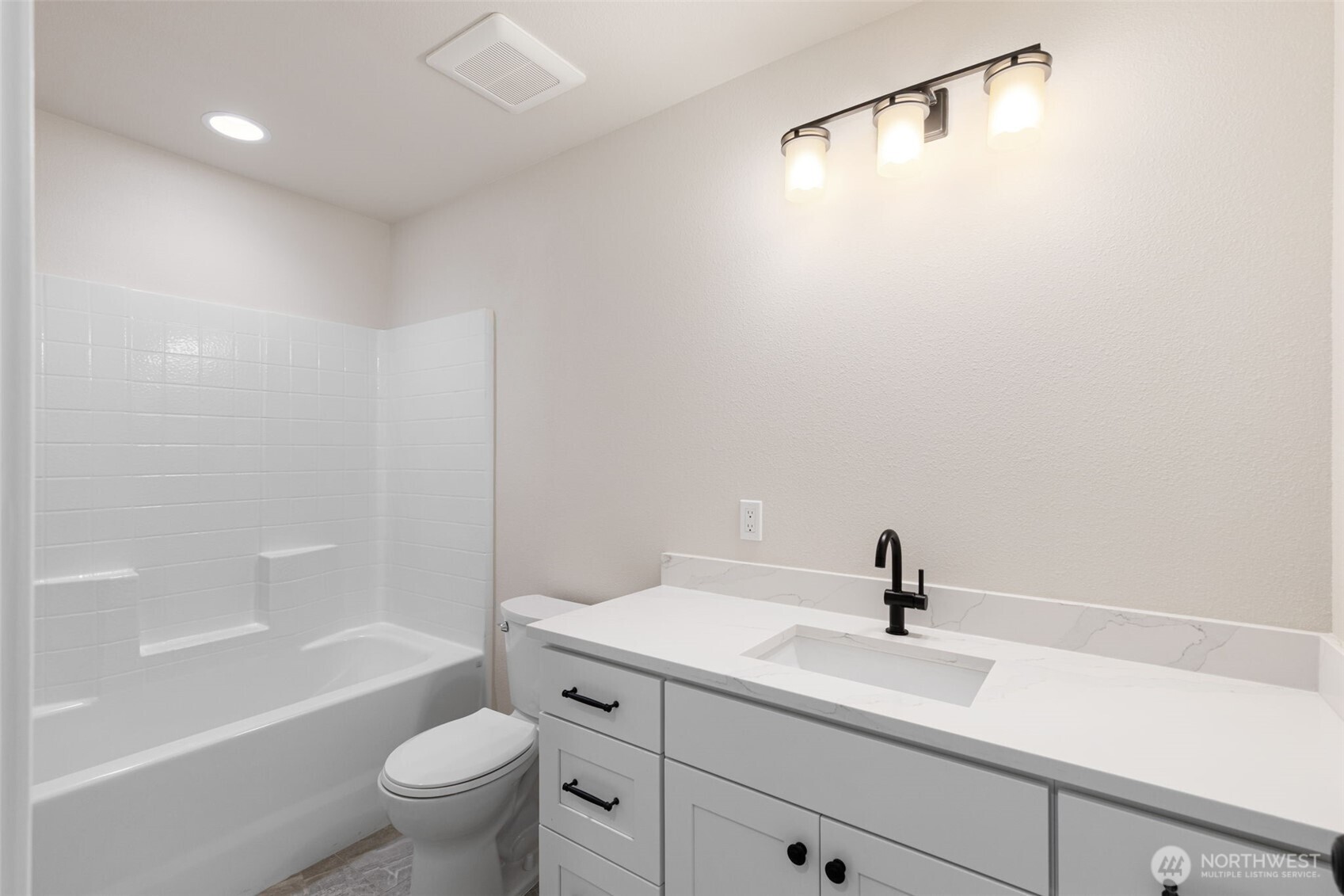36671 Tamarack Drive Property Photo 16