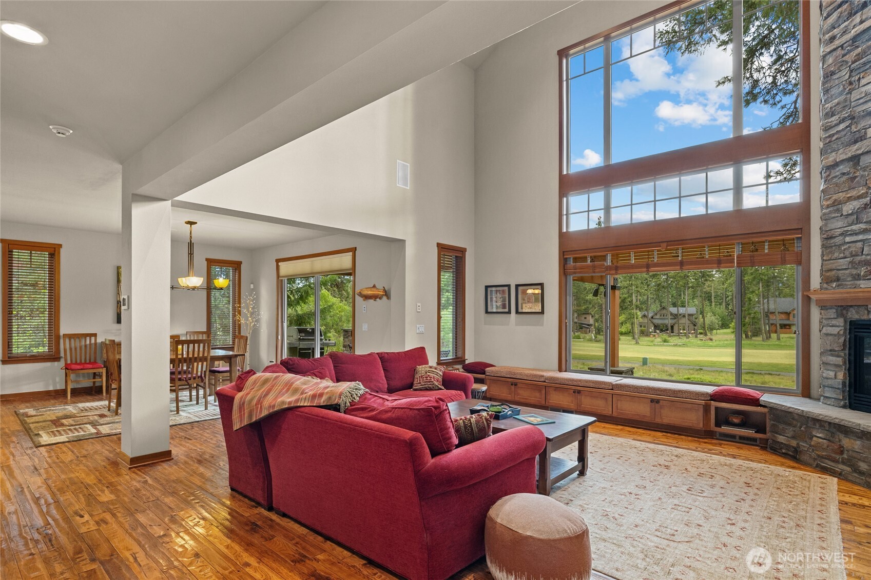 2101 Coal Mine Way Property Photo 9