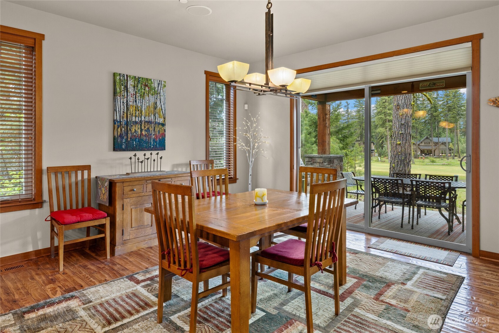 2101 Coal Mine Way Property Photo 12