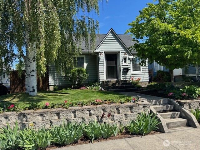 1013 University Property Photo 1