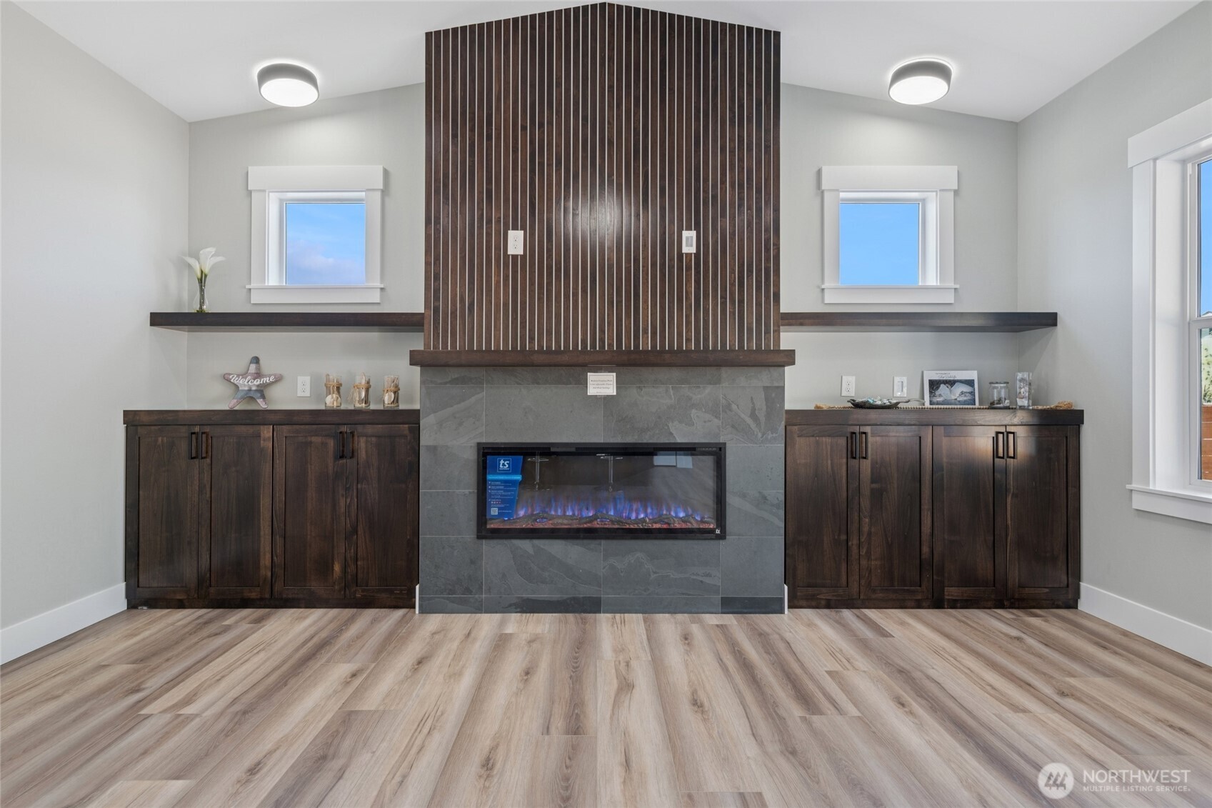 370 S Butterclam Street Property Photo 12