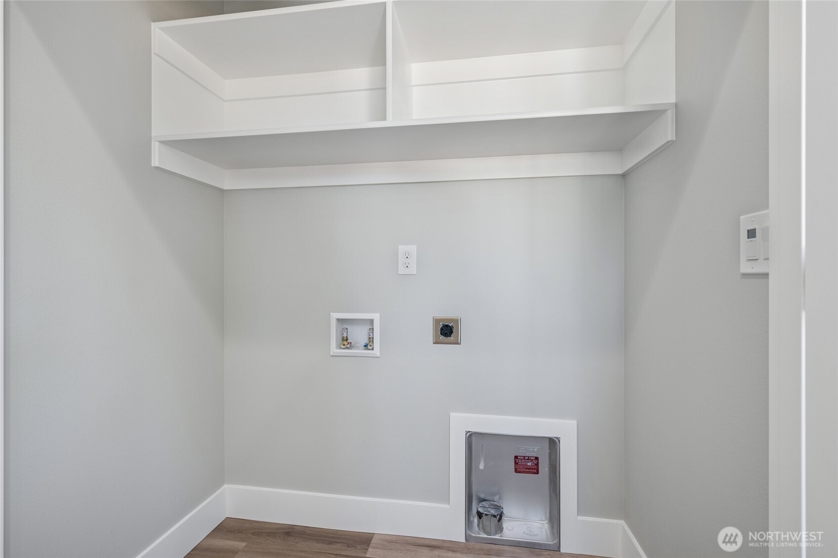 370 S Butterclam Street Property Photo 21