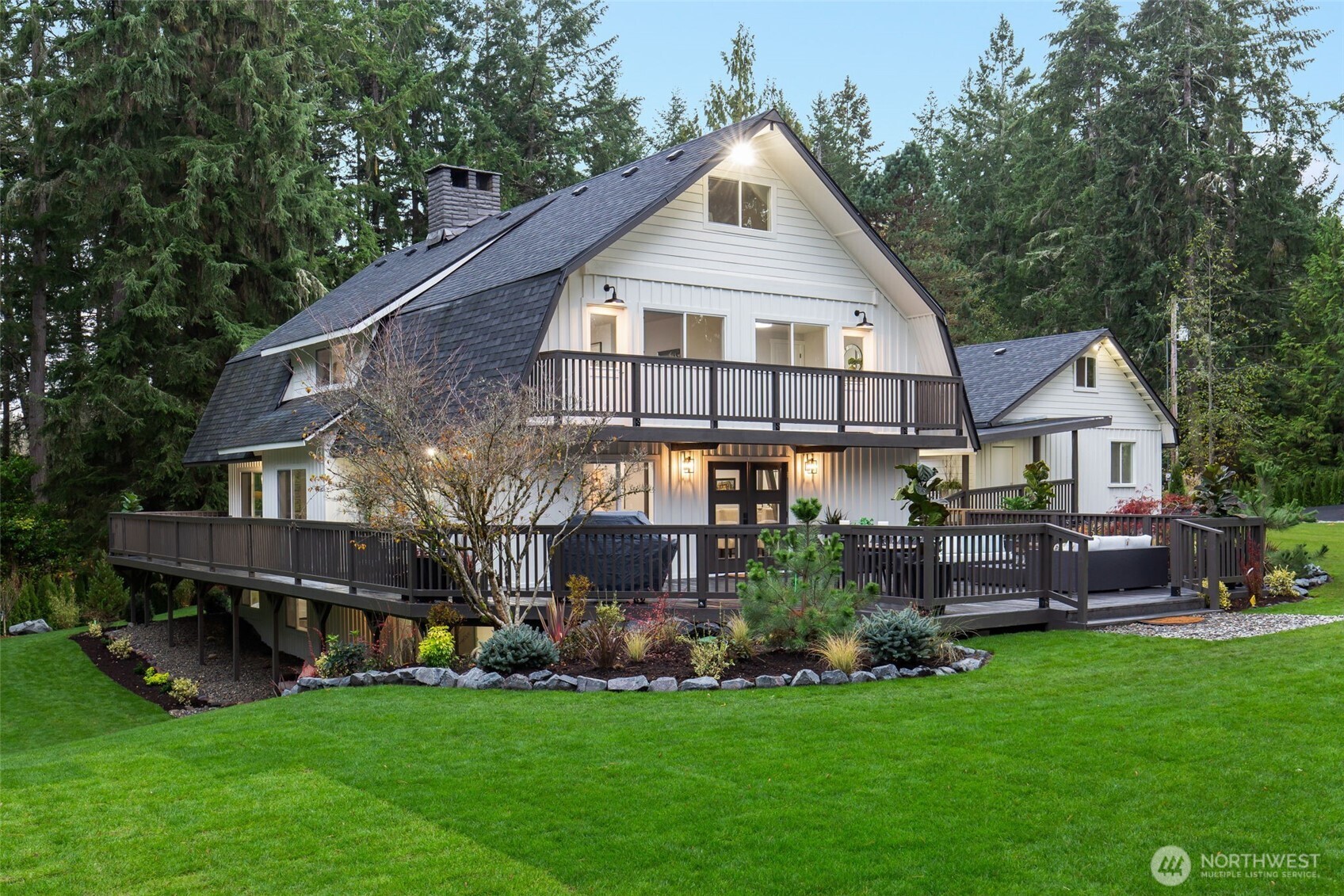 4501 Hemlock Lane Property Photo 10
