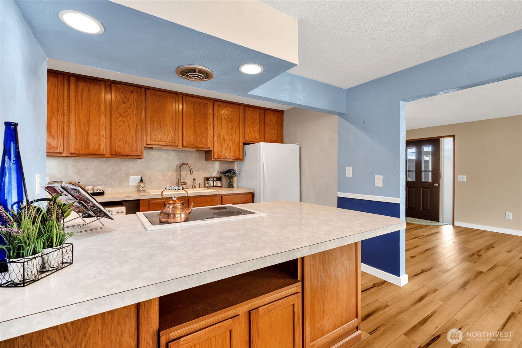 348 7th Place Unit 1 Property Photo 6