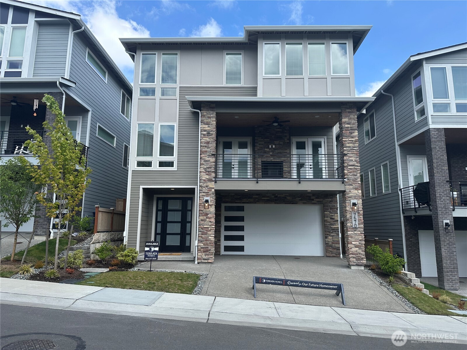 7570 S 129th Place Property Photo 1