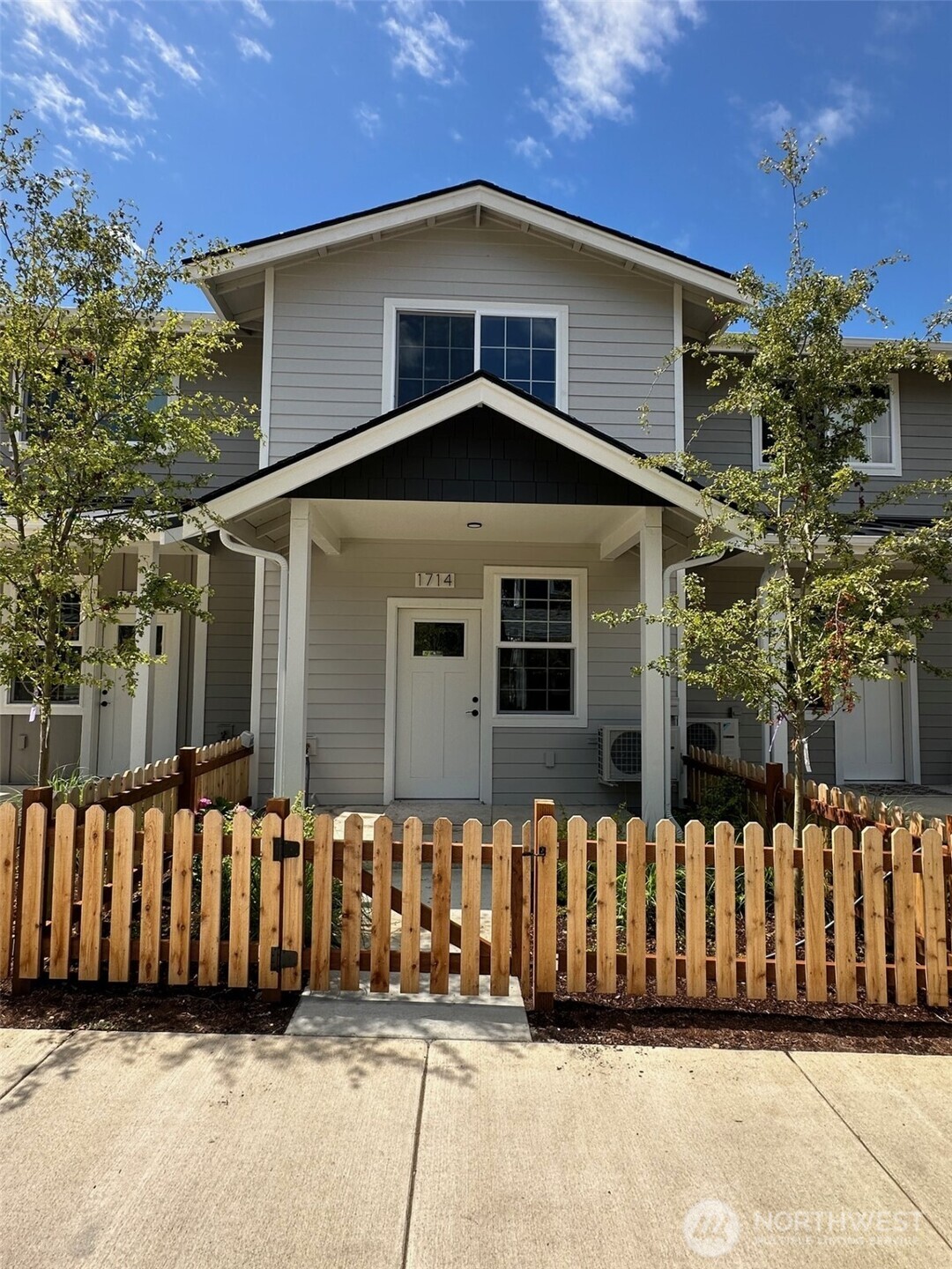 1714 Sunup Loop Property Photo 1