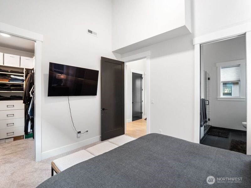 30 Symphony Court Property Photo 17