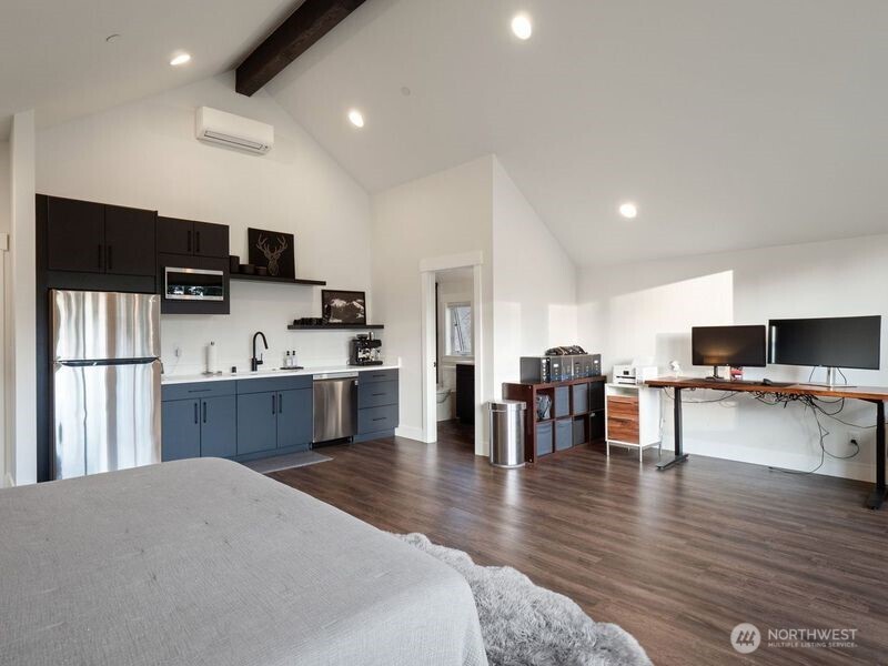 30 Symphony Court Property Photo 25