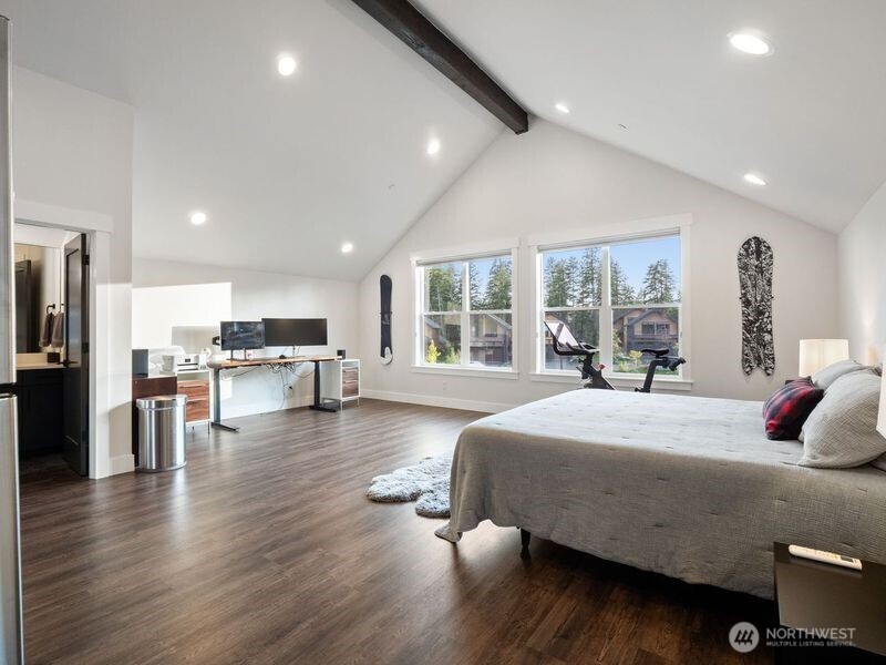 30 Symphony Court Property Photo 27