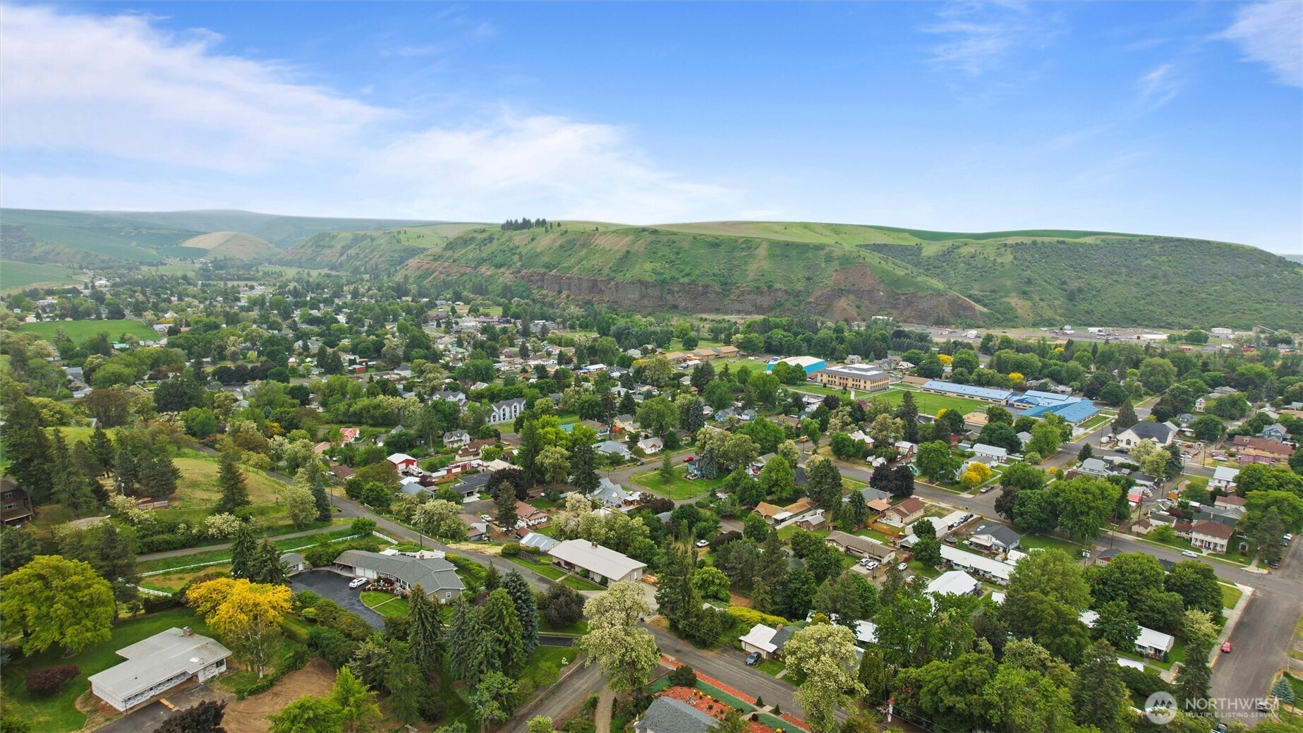 810 E Spring Street Property Photo 40