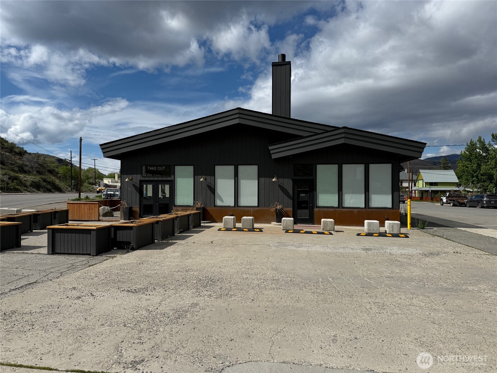 425 Glover Street Property Photo 2