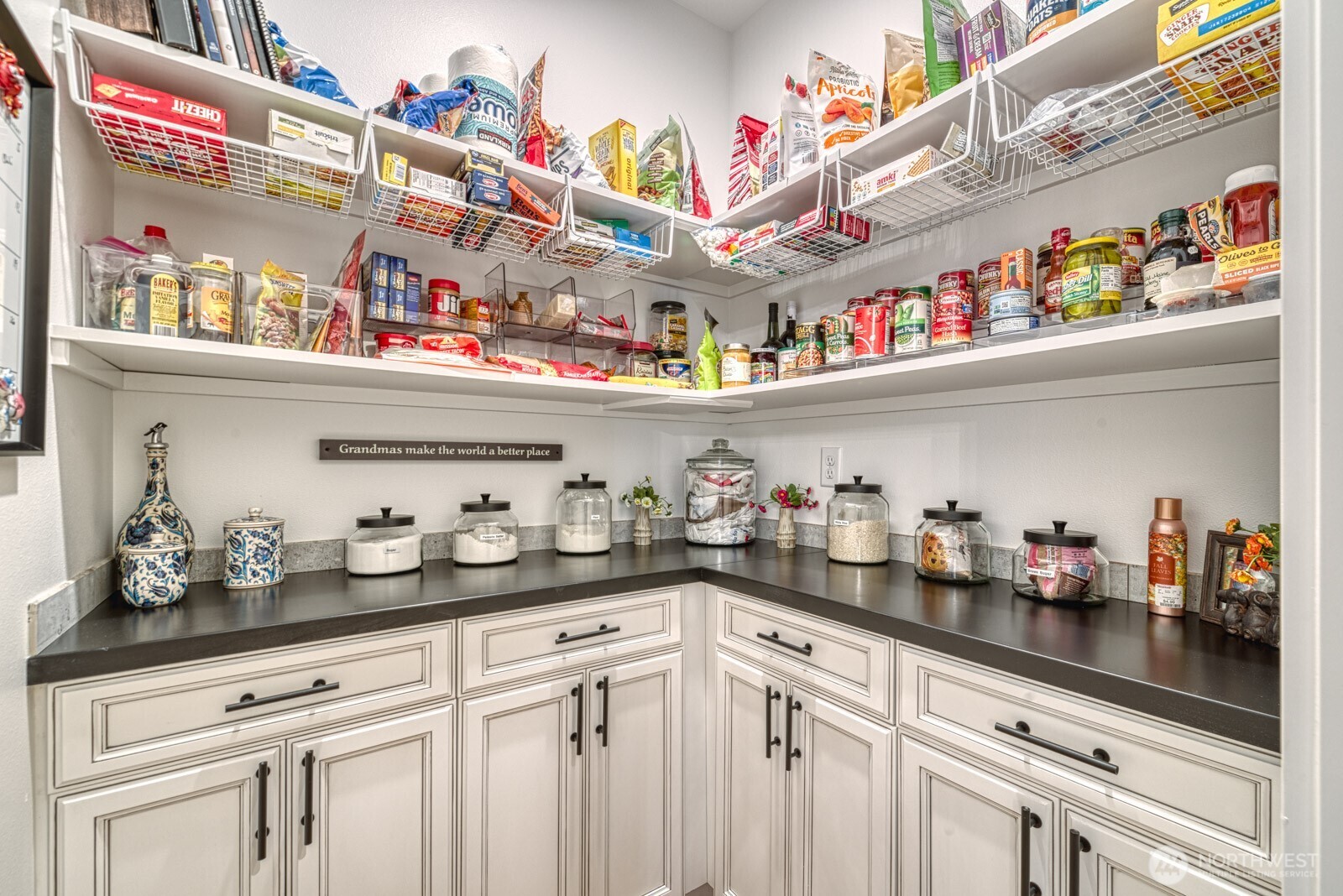 7 Crescent Valley Drive Property Photo 13