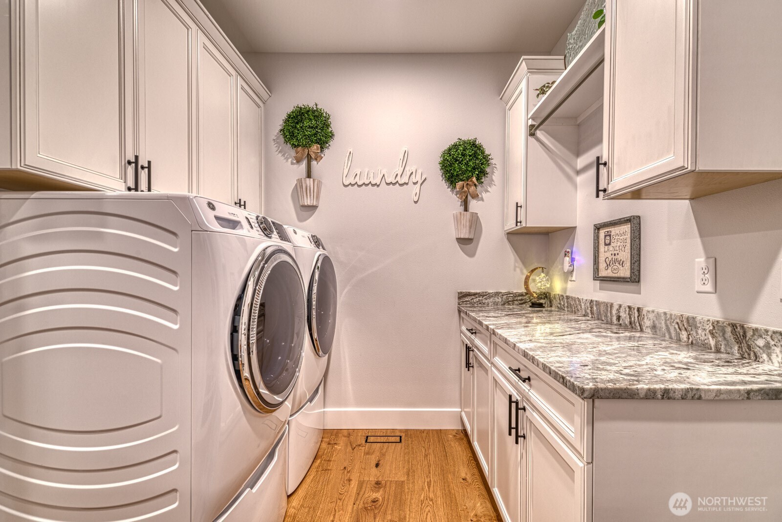 7 Crescent Valley Drive Property Photo 21