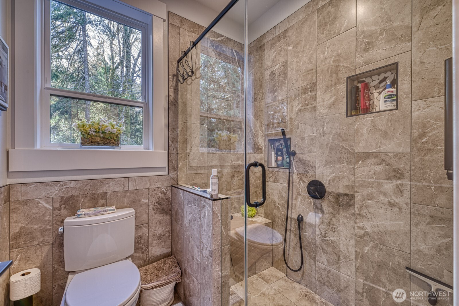 7 Crescent Valley Drive Property Photo 26