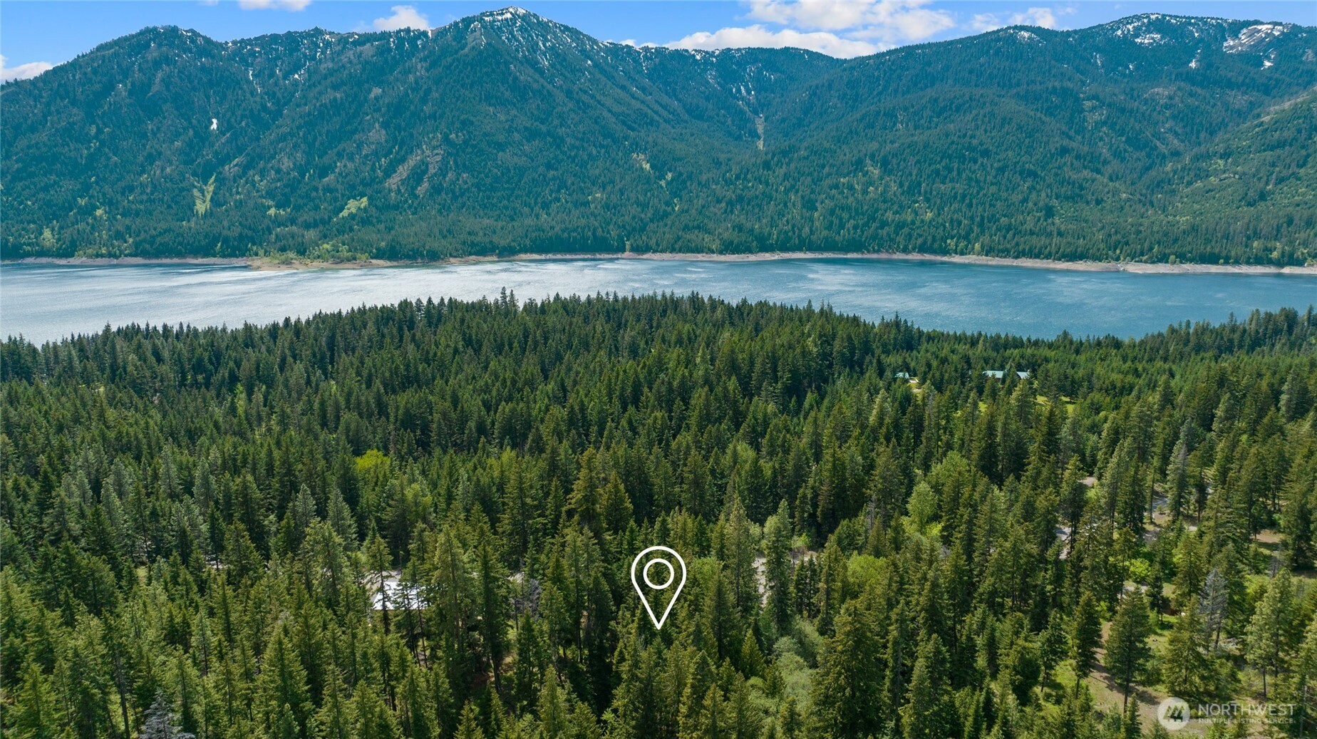 9 Salmon La Sac Highway Property Photo 7