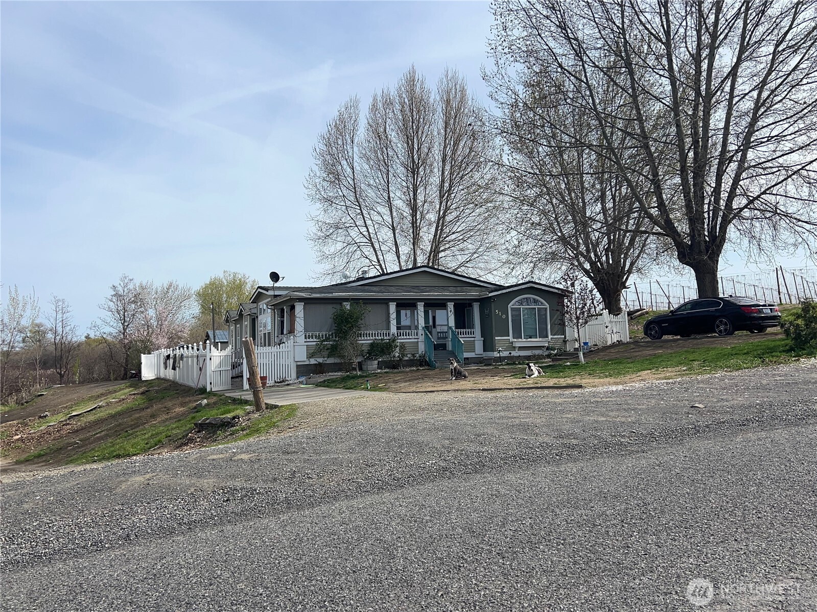 510 Olmstead Road Property Photo 1